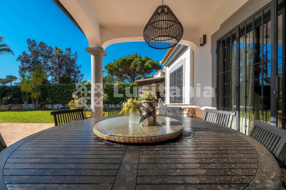 Moradia T4 para Venda em Quarteira Foto 50