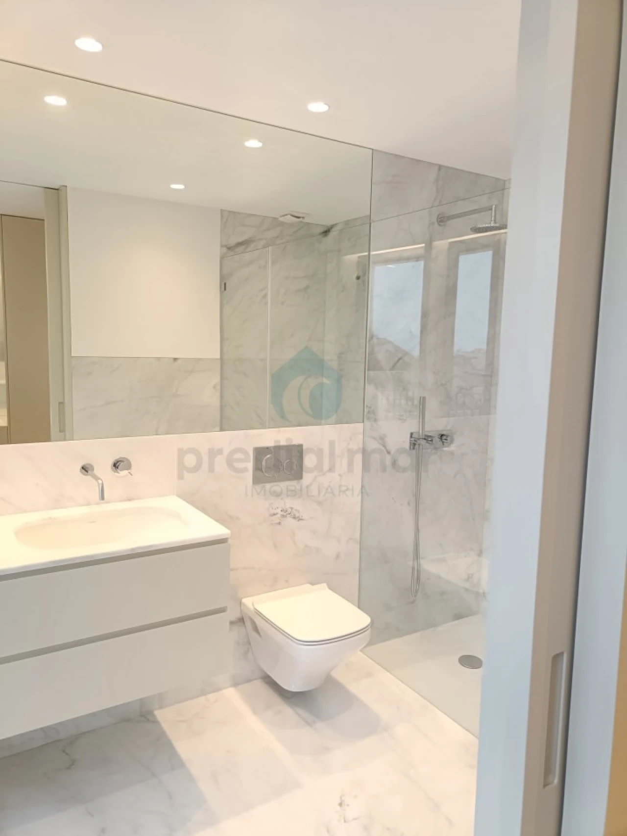 Moradia T5 para Venda em Canidelo Foto 38