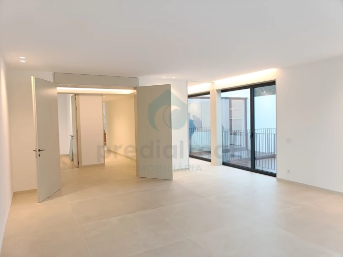 Moradia T5 para Venda em Canidelo Foto 5