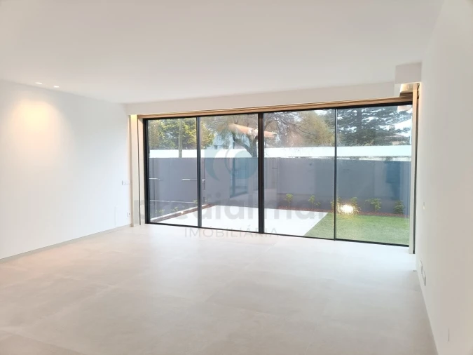 Moradia T5 para Venda em Canidelo Foto 7