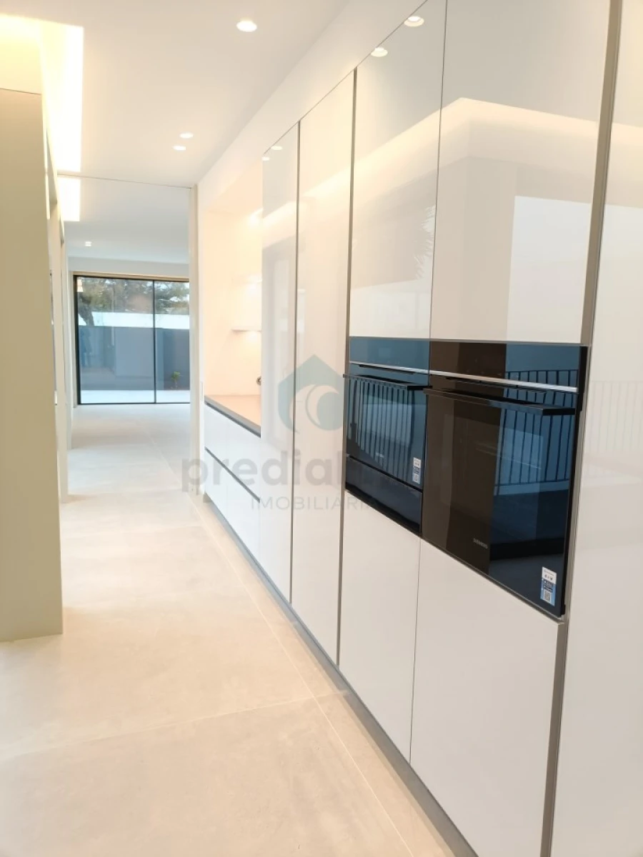 Moradia T5 para Venda em Canidelo Foto 13