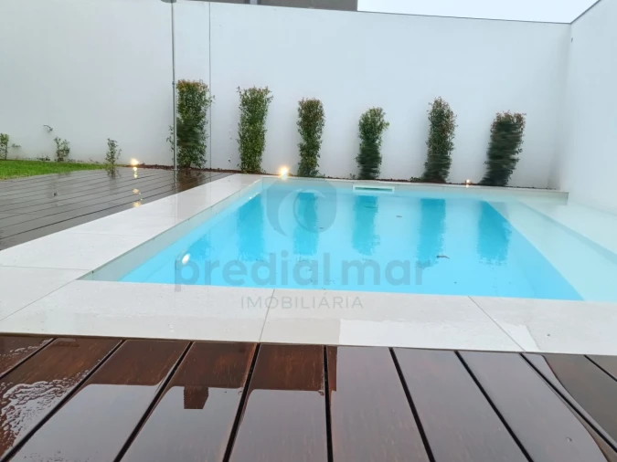 Moradia T5 para Venda em Canidelo Foto 23