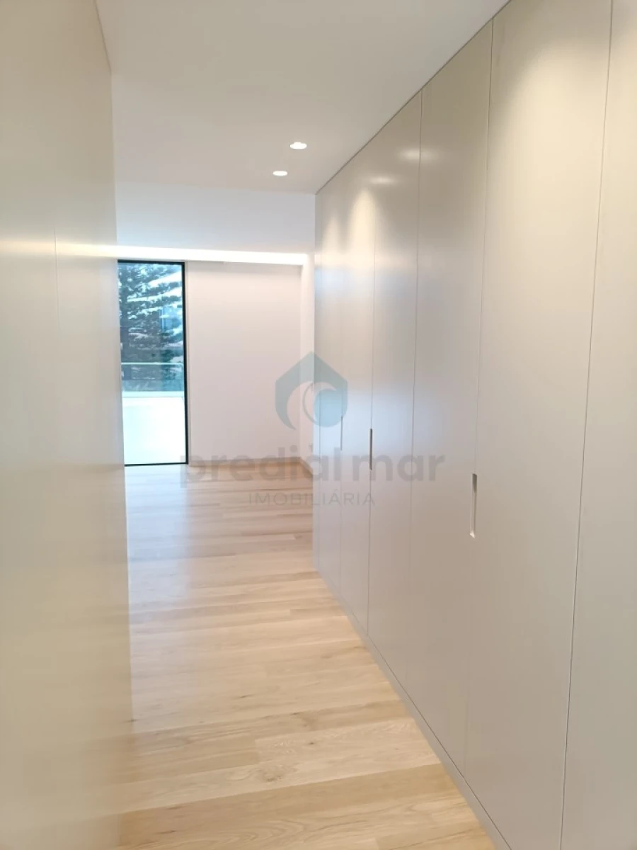 Moradia T5 para Venda em Canidelo Foto 36