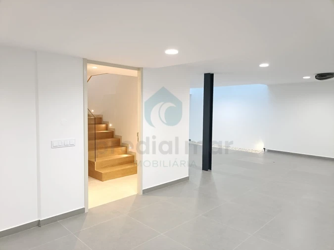 Moradia T5 para Venda em Canidelo Foto 43