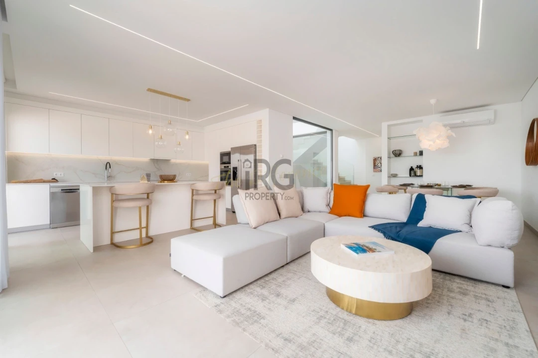 Moradia T3 para Venda em Almancil Foto 7