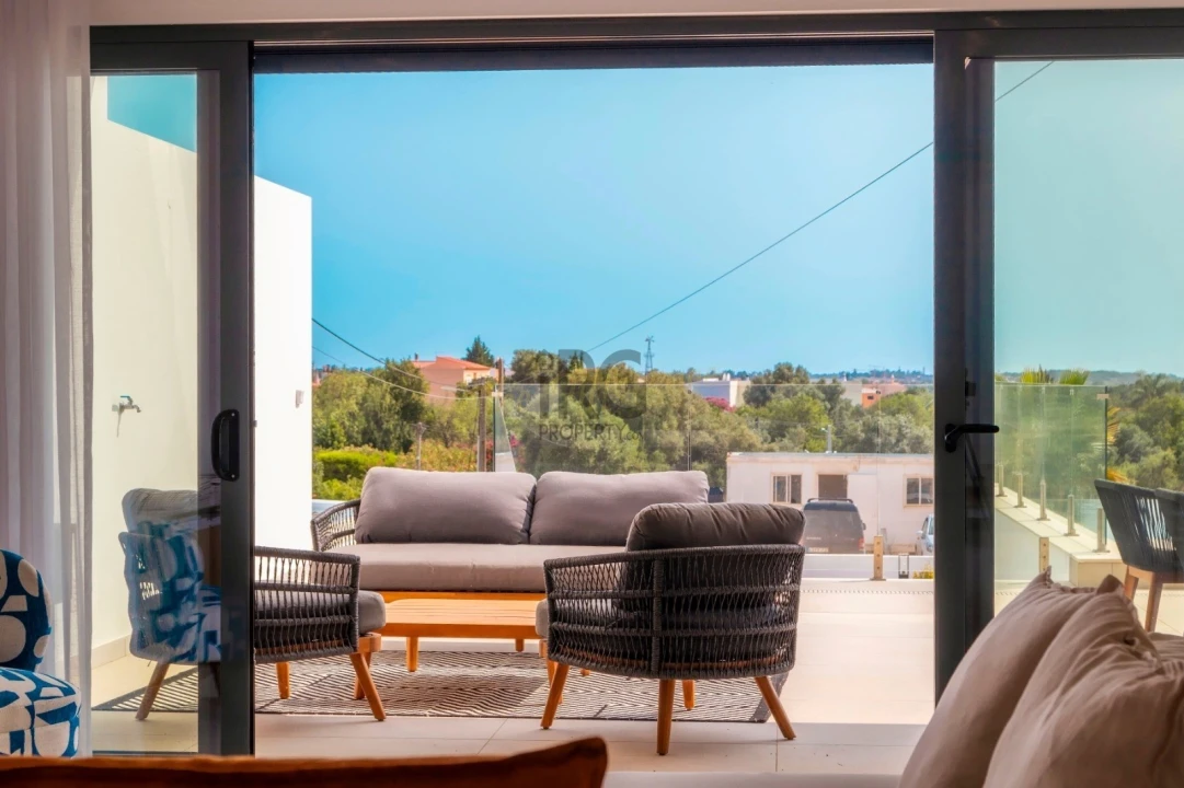 Moradia T3 para Venda em Almancil Foto 23