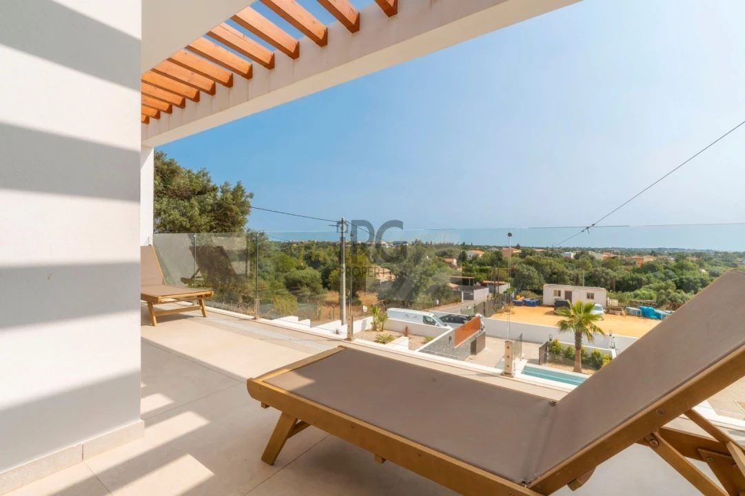 Moradia T3 para Venda em Almancil Foto 49