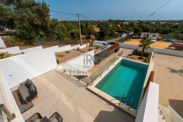 Moradia T3 para Venda em Almancil Foto 46