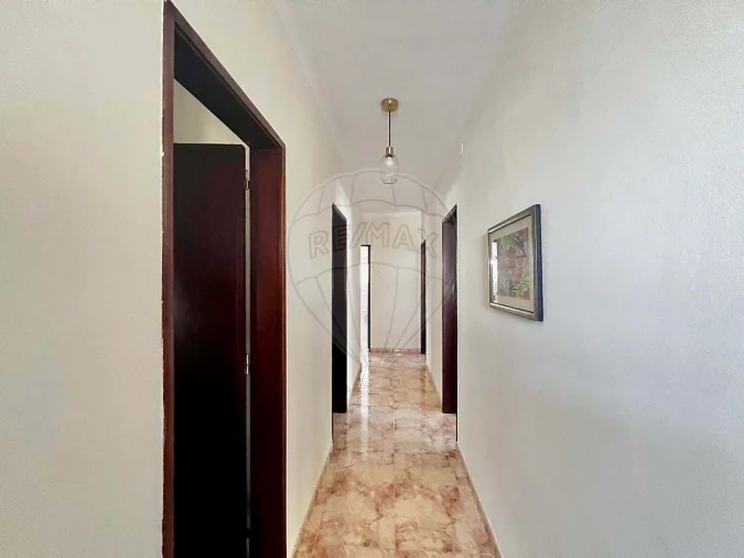 Moradia T4 para Venda em Algueirão-Mem Martins Foto 25