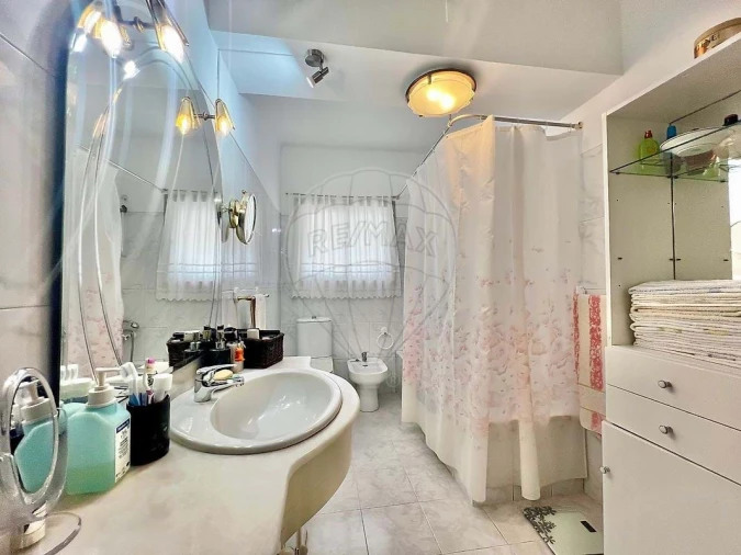 Moradia T4 para Venda em Algueirão-Mem Martins Foto 15