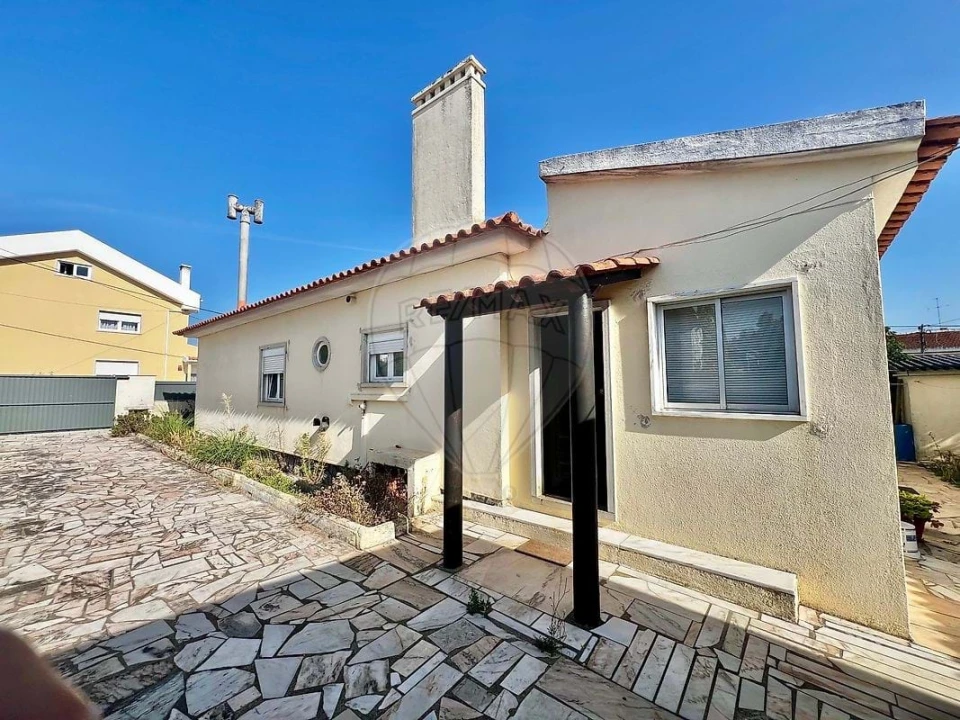 Moradia T4 para Venda em Algueirão-Mem Martins Foto 5