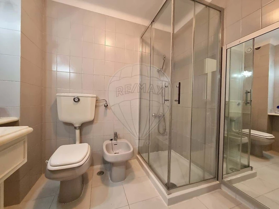 Apartamento T2 para Venda em Beato Foto 10