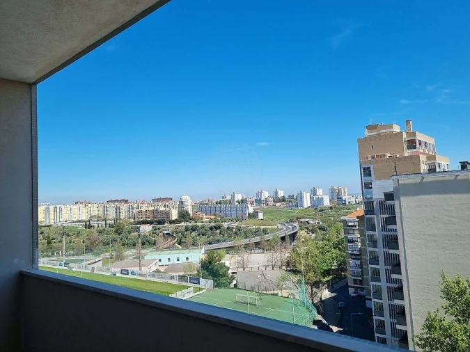 Apartamento T2 para Venda em Beato Foto 13