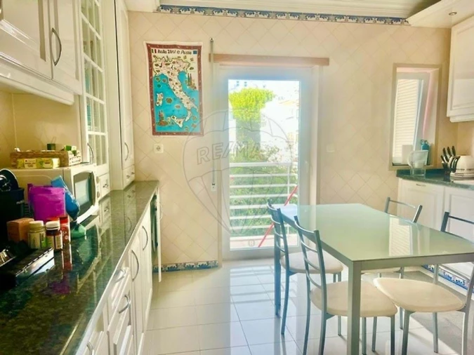 Apartamento T2 para Arrendamento férias em Cascais e Estoril Foto 4