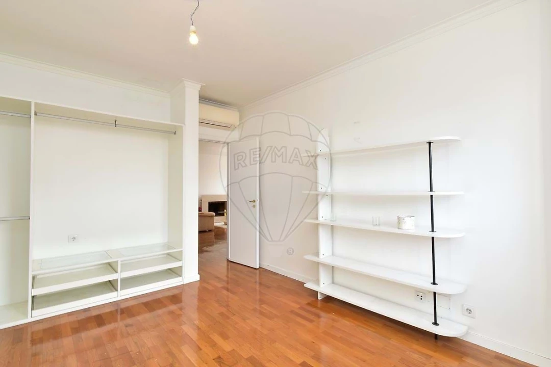 Apartamento T2 para Arrendamento férias em Cascais e Estoril Foto 13