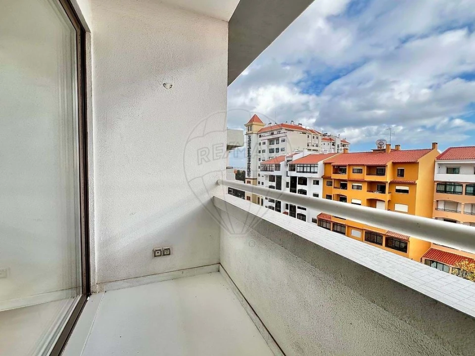 Apartamento T2 para Arrendamento férias em Cascais e Estoril Foto 2