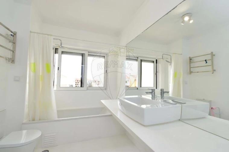 Apartamento T2 para Arrendamento férias em Cascais e Estoril Foto 7