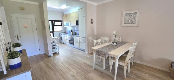 Apartamento T2 para Venda em Lagoa e Carvoeiro