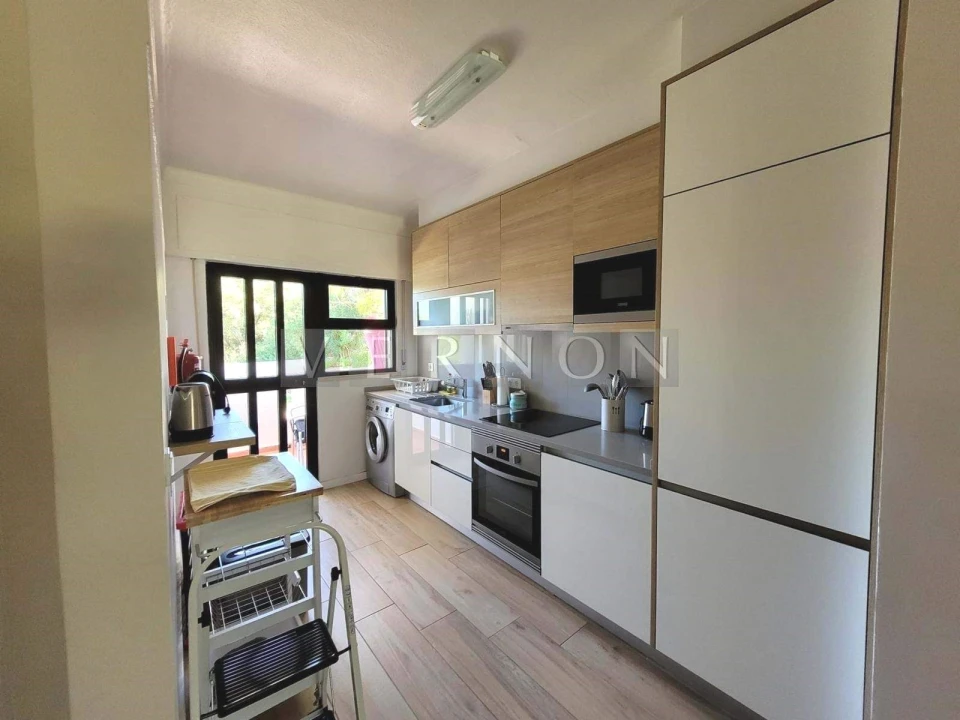 Apartamento T2 para Venda em Lagoa e Carvoeiro Foto 2