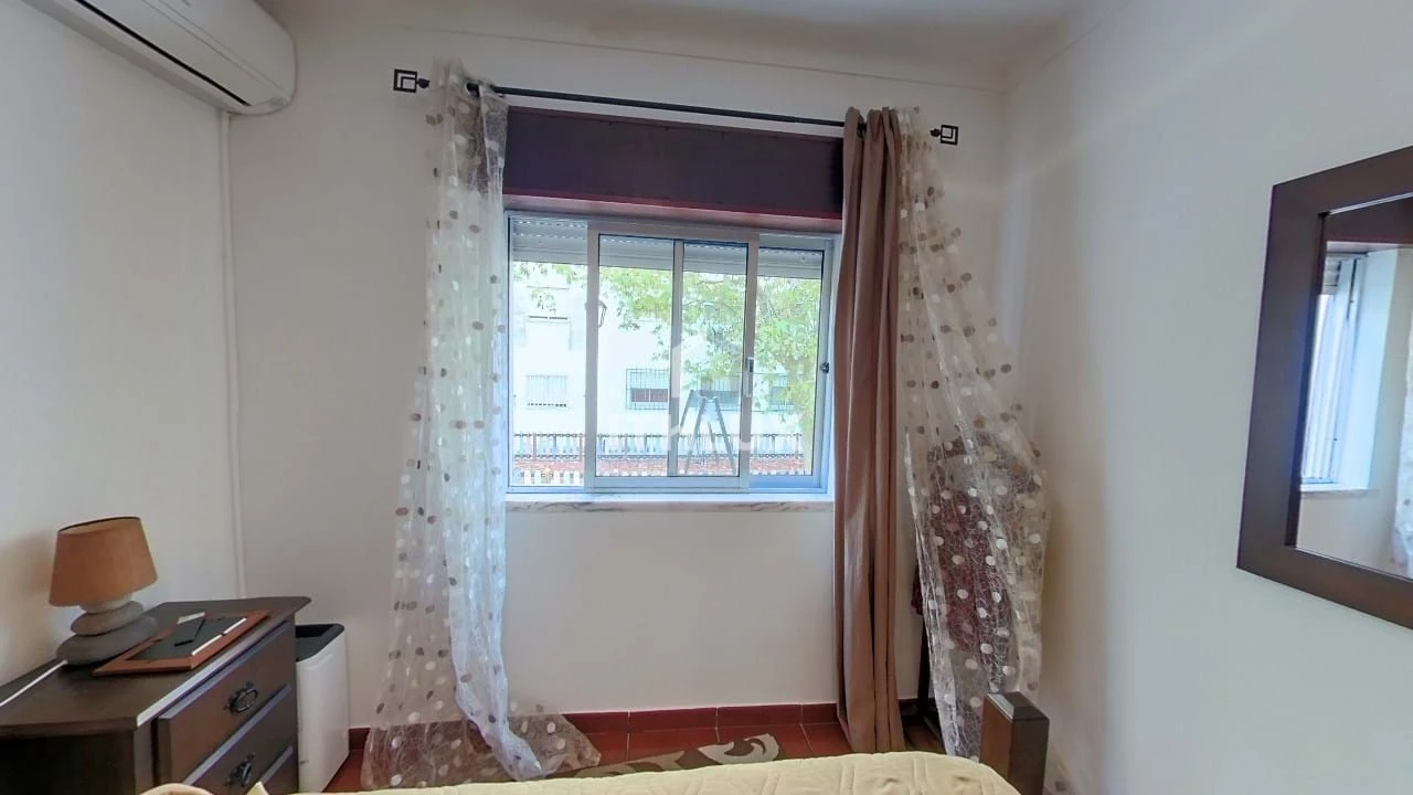 Apartamento T2 para Venda em São Bras e São Lourenço Foto 7