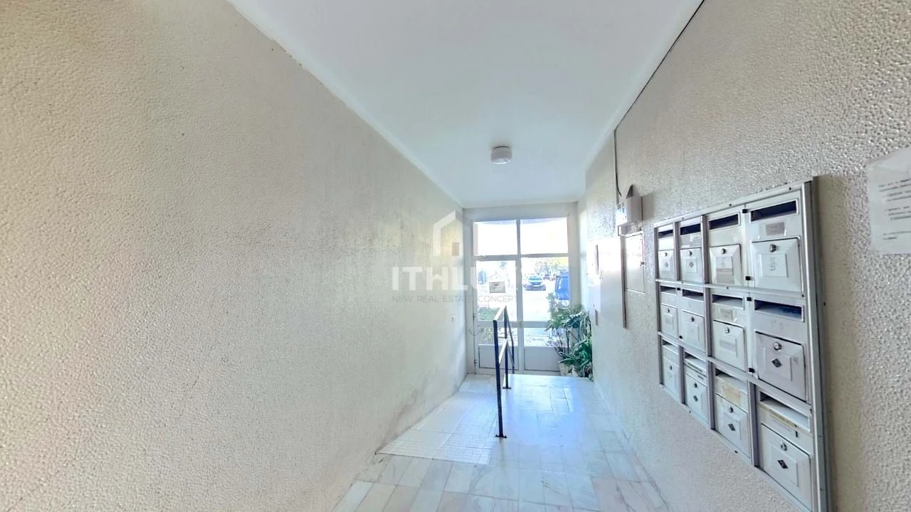 Apartamento T2 para Venda em São Bras e São Lourenço Foto 16