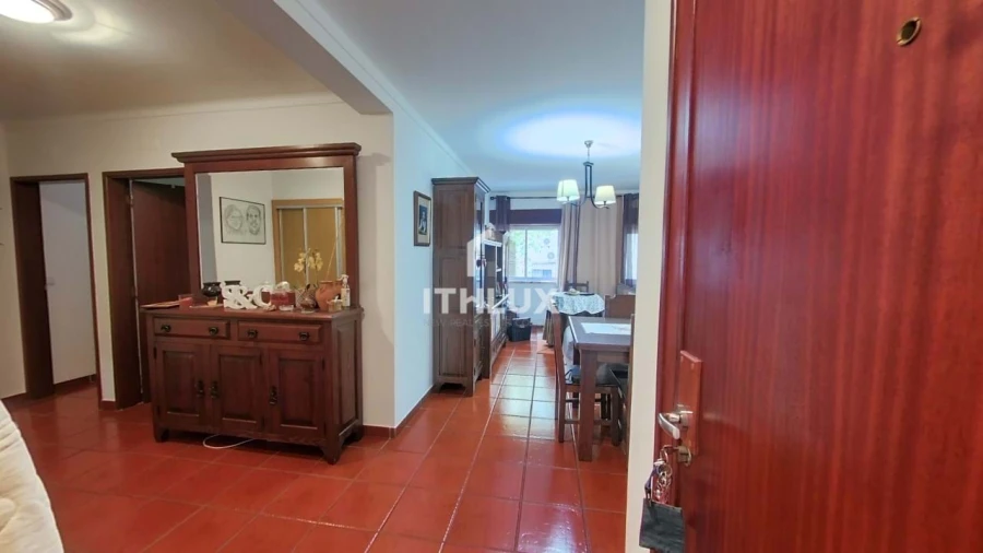 Apartamento T2 para Venda em São Bras e São Lourenço Foto 5