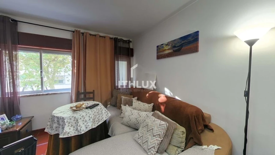 Apartamento T2 para Venda em São Bras e São Lourenço Foto 3