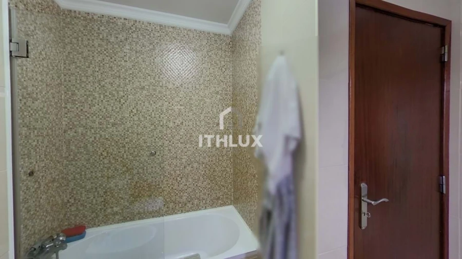 Apartamento T2 para Venda em São Bras e São Lourenço Foto 14