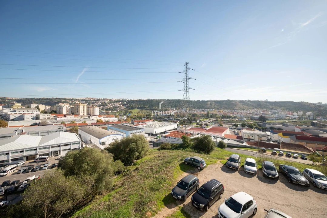 Apartamento T2 para Venda em Odivelas Foto 35
