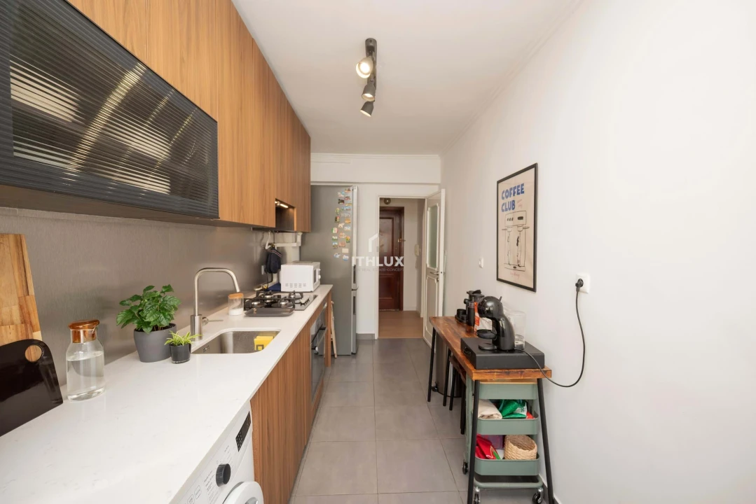 Apartamento T2 para Venda em Odivelas Foto 17