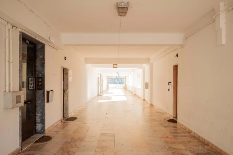 Apartamento T2 para Venda em Odivelas Foto 31