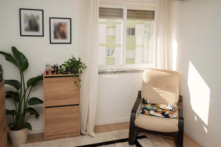 Apartamento T2 para Venda em Odivelas Foto 13