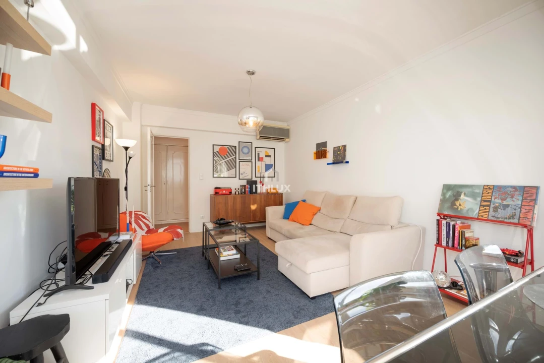 Apartamento T2 para Venda em Odivelas Foto 8