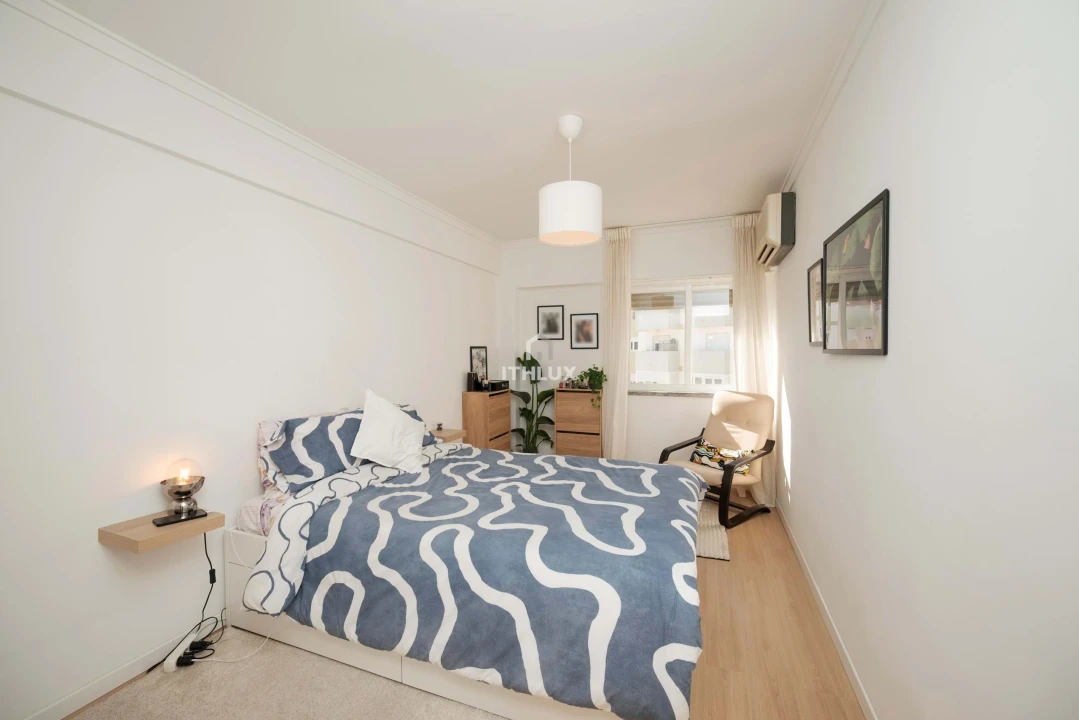 Apartamento T2 para Venda em Odivelas Foto 11