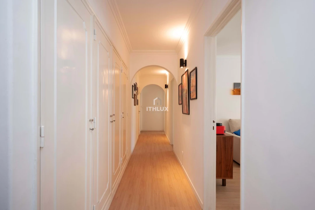 Apartamento T2 para Venda em Odivelas Foto 3