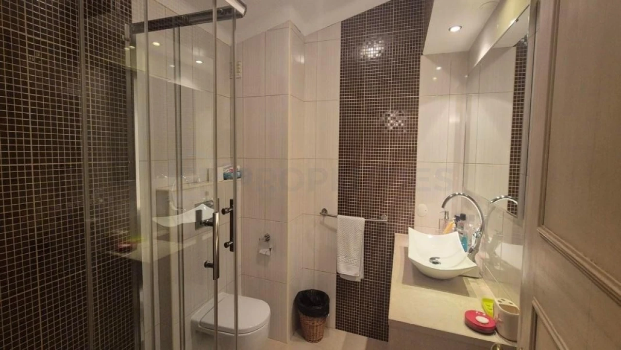 Apartamento T2 para Venda em Almancil Foto 10