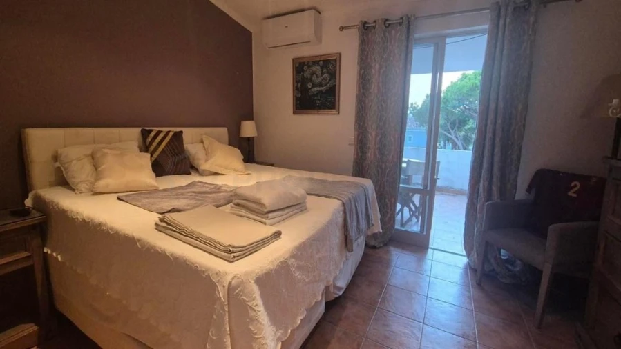 Apartamento T2 para Venda em Almancil Foto 13