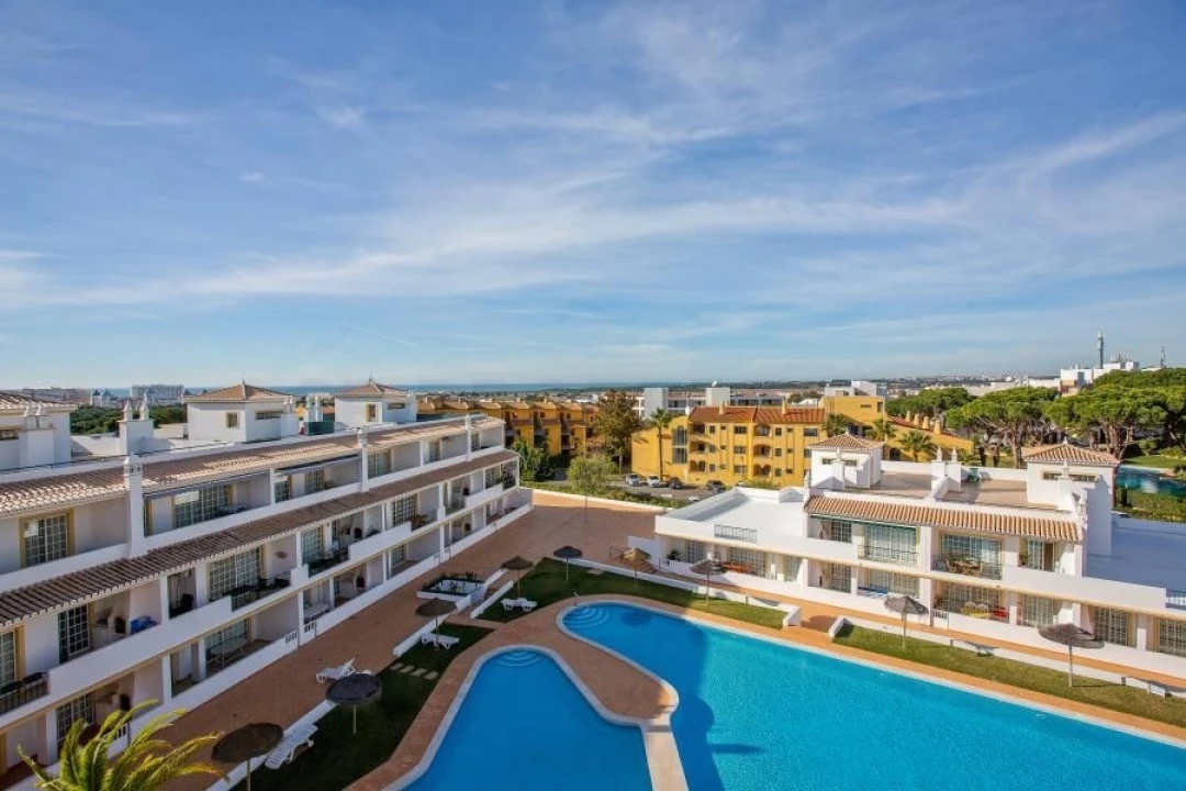 Apartamento T2 para Venda em Quarteira Foto 21