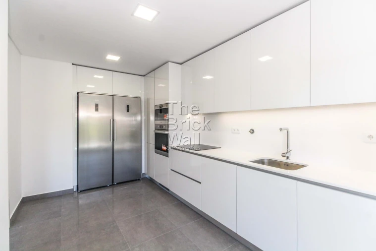 Apartamento T3 para Venda em Alverca do Ribatejo e Sobralinho Foto 2