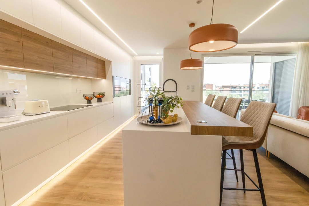 Apartamento T3 para Venda em Alverca do Ribatejo e Sobralinho Foto 2