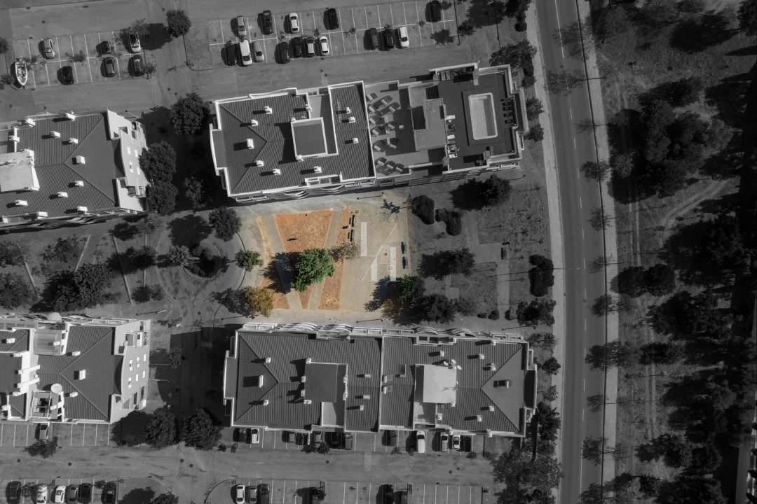 Terreno para Venda em Lagos (São Sebastião e Santa Maria) Foto 2