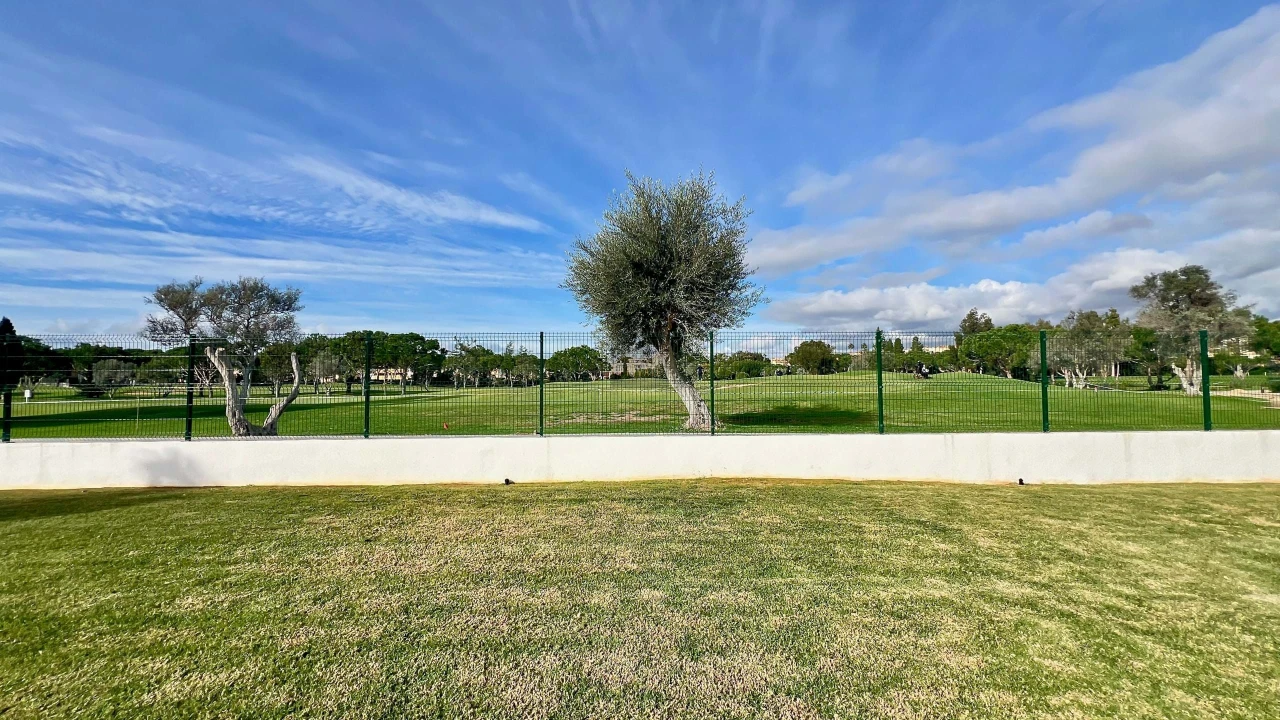 Apartamento T1 para Venda em Quarteira Foto 29