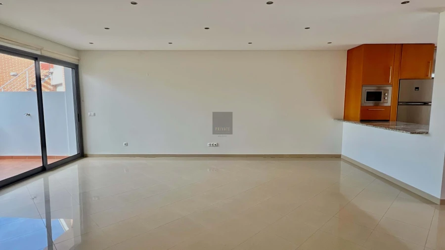 Apartamento T1 para Venda em Quarteira Foto 12