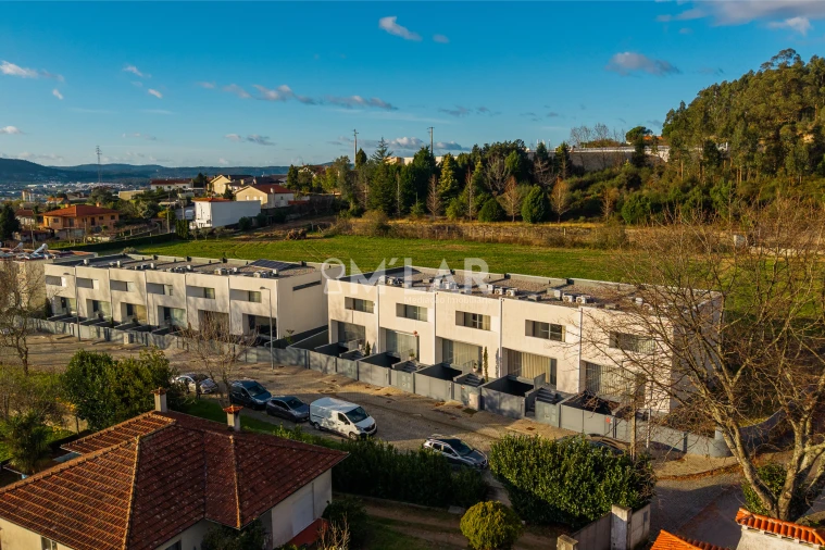 Moradia T3 para Venda em Lemenhe, Mouquim e Jesufrei Foto 36