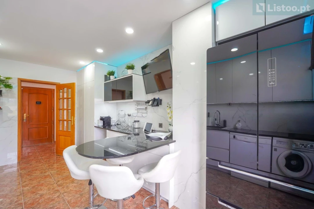 Apartamento T3 para Venda em Loures Foto 18