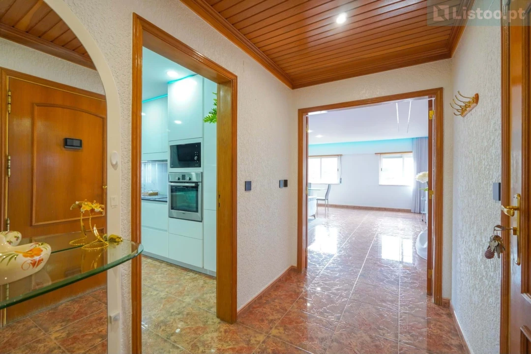 Apartamento T3 para Venda em Loures Foto 9