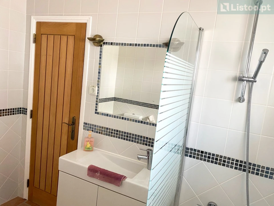 Moradia T2 para Venda em Albufeira e Olhos de Água Foto 28