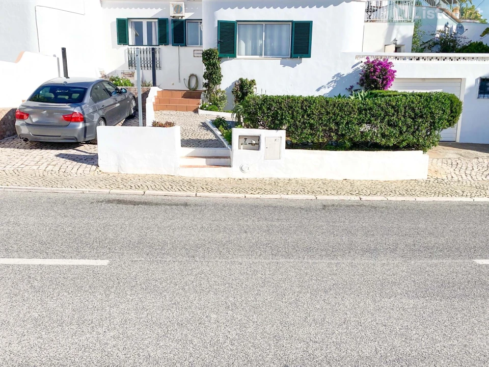 Moradia T2 para Venda em Albufeira e Olhos de Água Foto 42