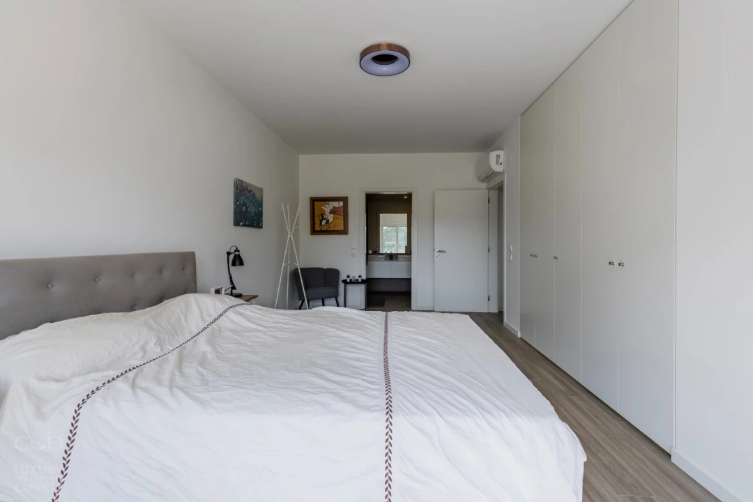 Apartamento T3 para Arrendamento em Amora Foto 15