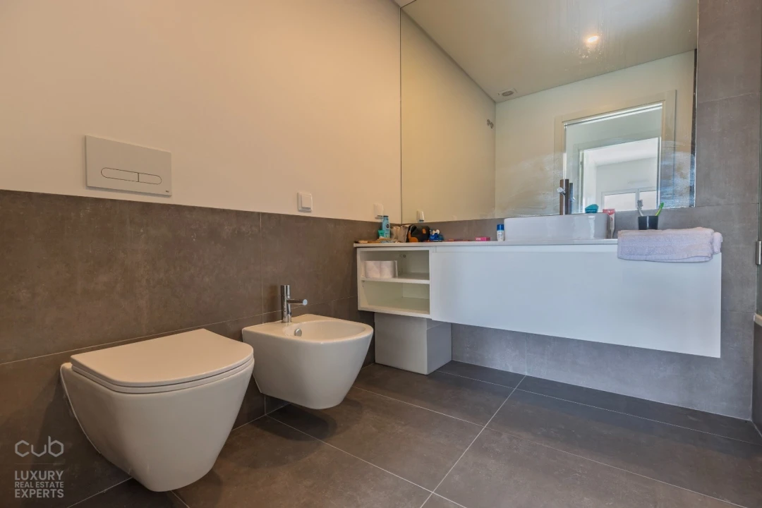 Apartamento T3 para Arrendamento em Amora Foto 13